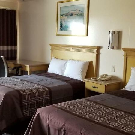 Budget Lodge Newport News Eksteriør billede